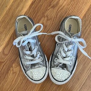 Metallic silver girls converse with rhinestones, size youth  12/UL 11.5